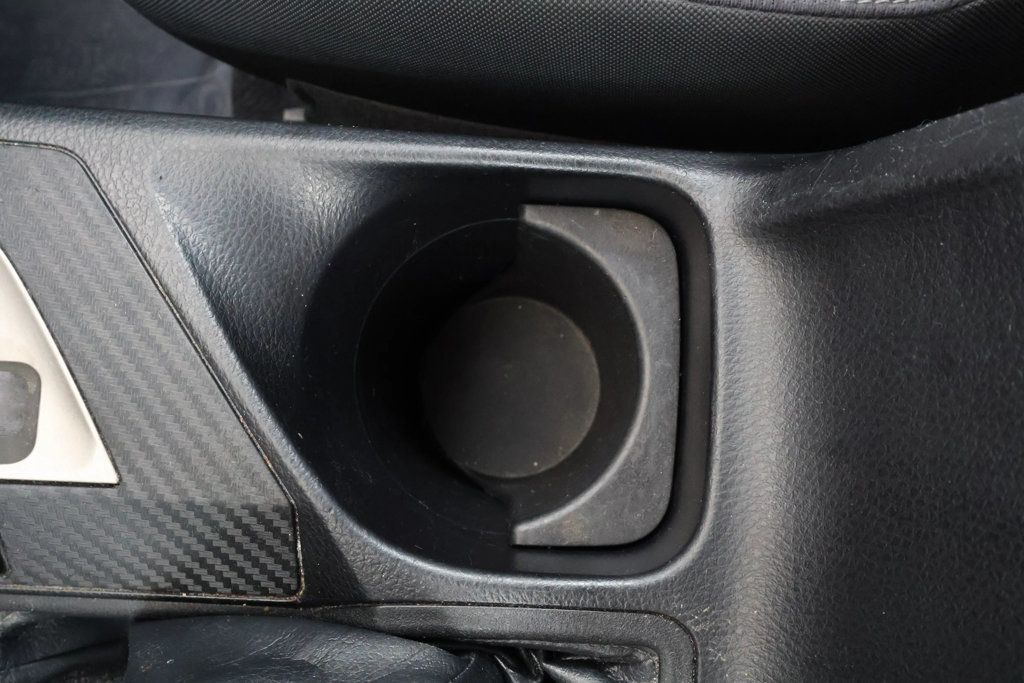 2013 Toyota RAV4 FWD 4dr XLE - 22932254 - 31