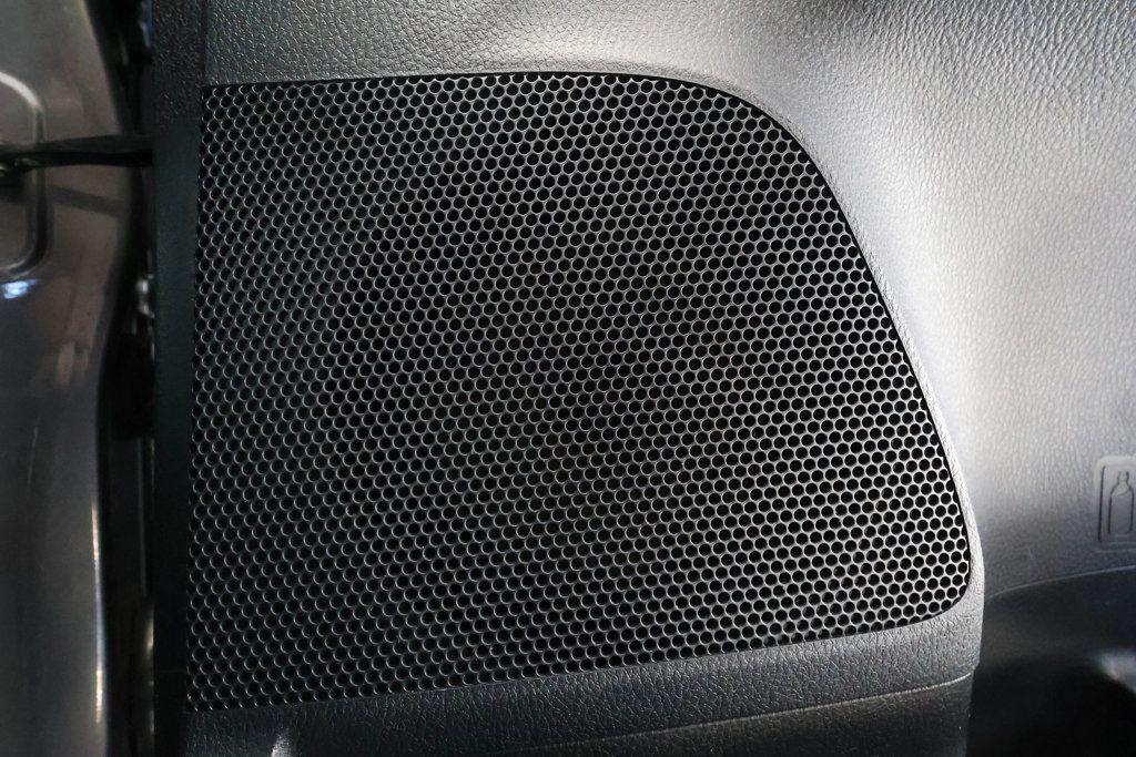 2013 Toyota RAV4 FWD 4dr XLE - 22932254 - 45