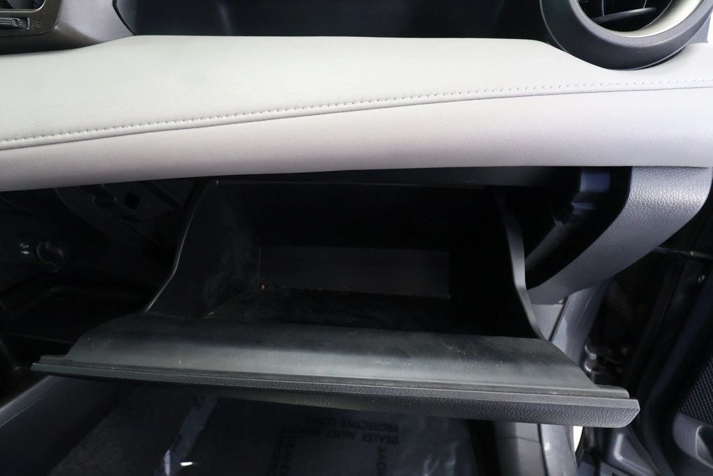 2013 Toyota RAV4 FWD 4dr XLE - 22932254 - 50