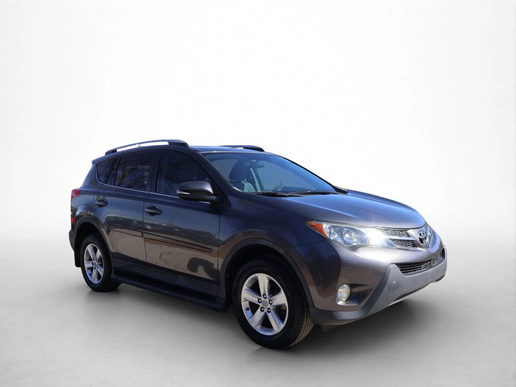 2013 Toyota RAV4 FWD 4dr XLE - 22932254 - 6