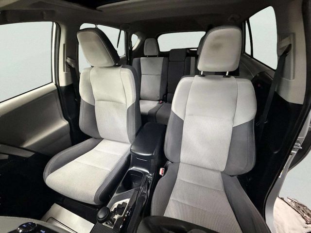 2013 Toyota RAV4 FWD 4dr XLE - 22988110 - 15