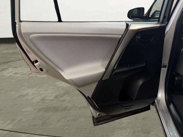 2013 Toyota RAV4 FWD 4dr XLE - 22988110 - 17