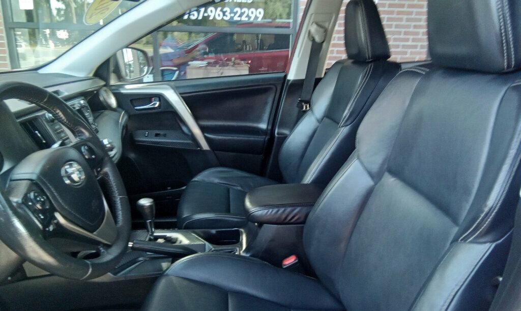 2013 Toyota RAV4 Limited photo 6