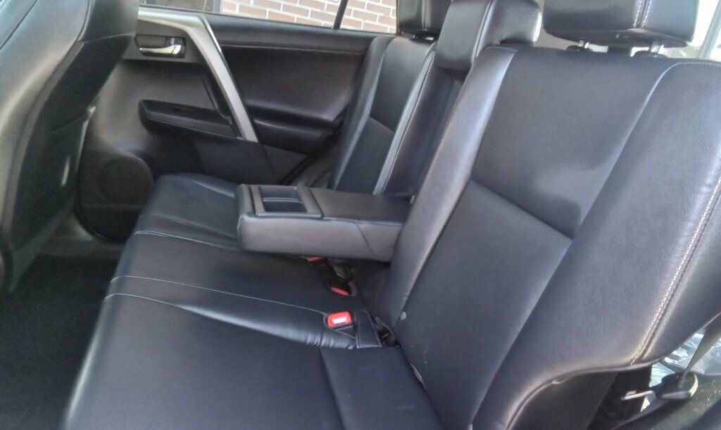 2013 Toyota RAV4 Limited photo 8