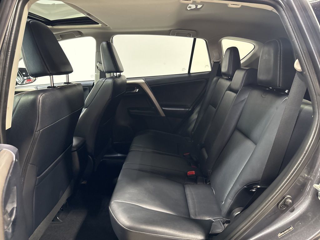 2013 Toyota RAV4 Limited - 22993286 - 32