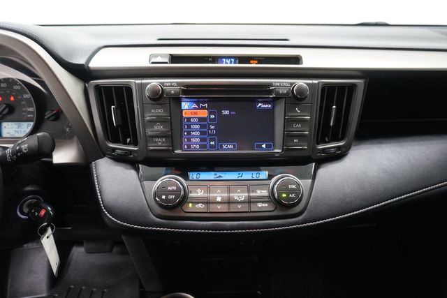 2013 Toyota RAV4 XLE - 22997062 - 18