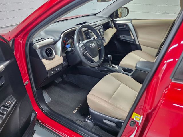 2013 Toyota RAV4 XLE - 23067929 - 16