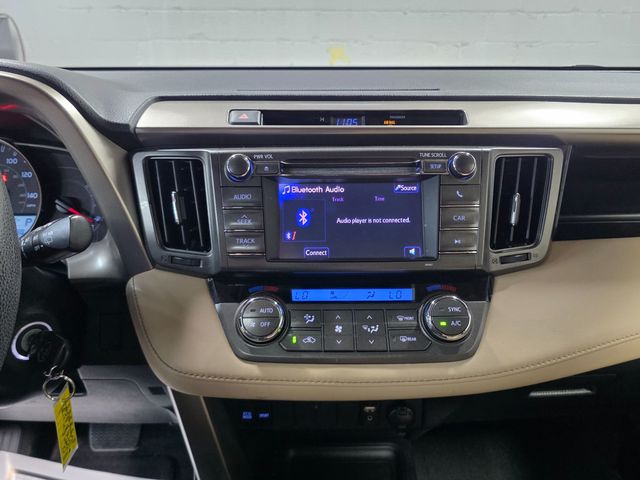 2013 Toyota RAV4 XLE - 23067929 - 24