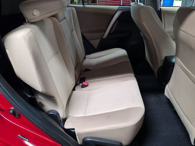 2013 Toyota RAV4 XLE - 23067929 - 32