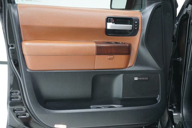 2013 Toyota Sequoia 4WD 5.7L FFV Platinum - 23007197 - 16