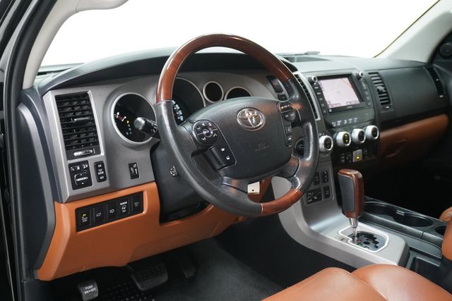 2013 Toyota Sequoia 4WD 5.7L FFV Platinum - 23007197 - 7