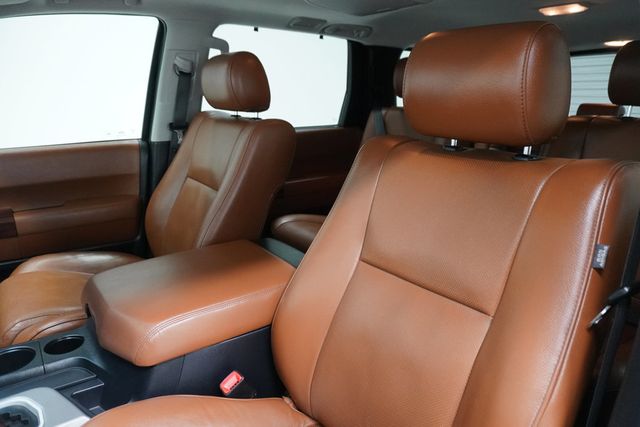 2013 Toyota Sequoia 4WD 5.7L FFV Platinum - 23007197 - 8
