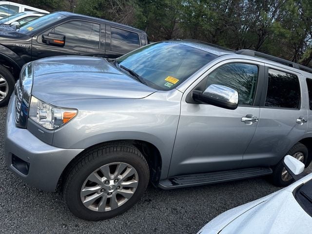 2013 Toyota Sequoia 4WD 5.7L Platinum - 22674673 - 3