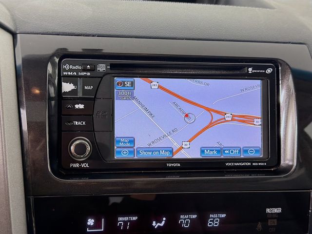 2013 Toyota Sequoia 4WD 5.7L SR5 - 22997097 - 12