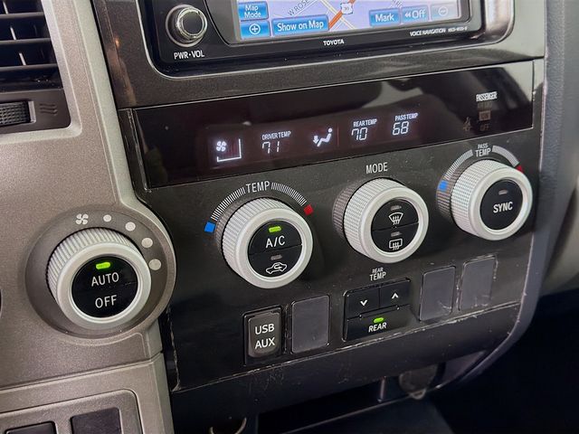 2013 Toyota Sequoia 4WD 5.7L SR5 - 22997097 - 15