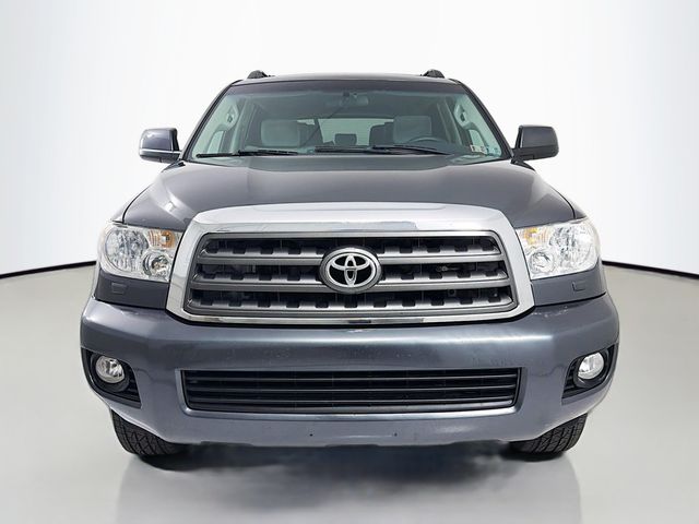 2013 Toyota Sequoia 4WD 5.7L SR5 - 22997097 - 1