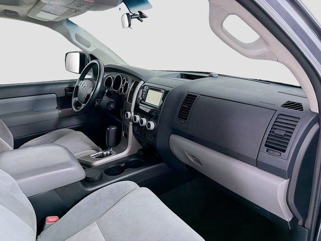 2013 Toyota Sequoia 4WD 5.7L SR5 - 22997097 - 29