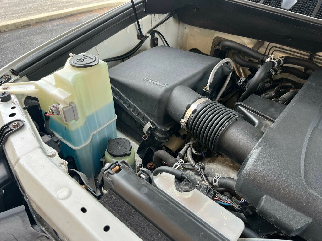 2013 Toyota Sequoia Platinum 4x4 with 3rd row seating - 23007483 - 54