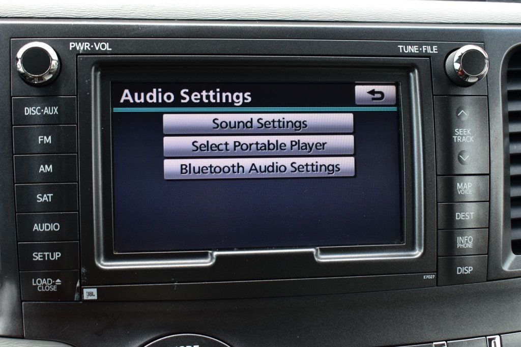 2013 Toyota Sienna  - 23078708 - 25