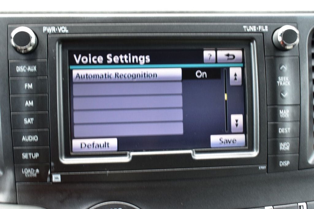 2013 Toyota Sienna  - 23078708 - 33