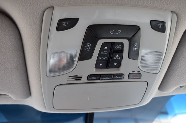 2013 Toyota Sienna  - 23078708 - 42