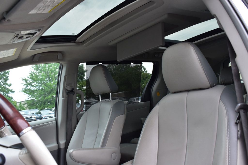 2013 Toyota Sienna  - 23078708 - 51