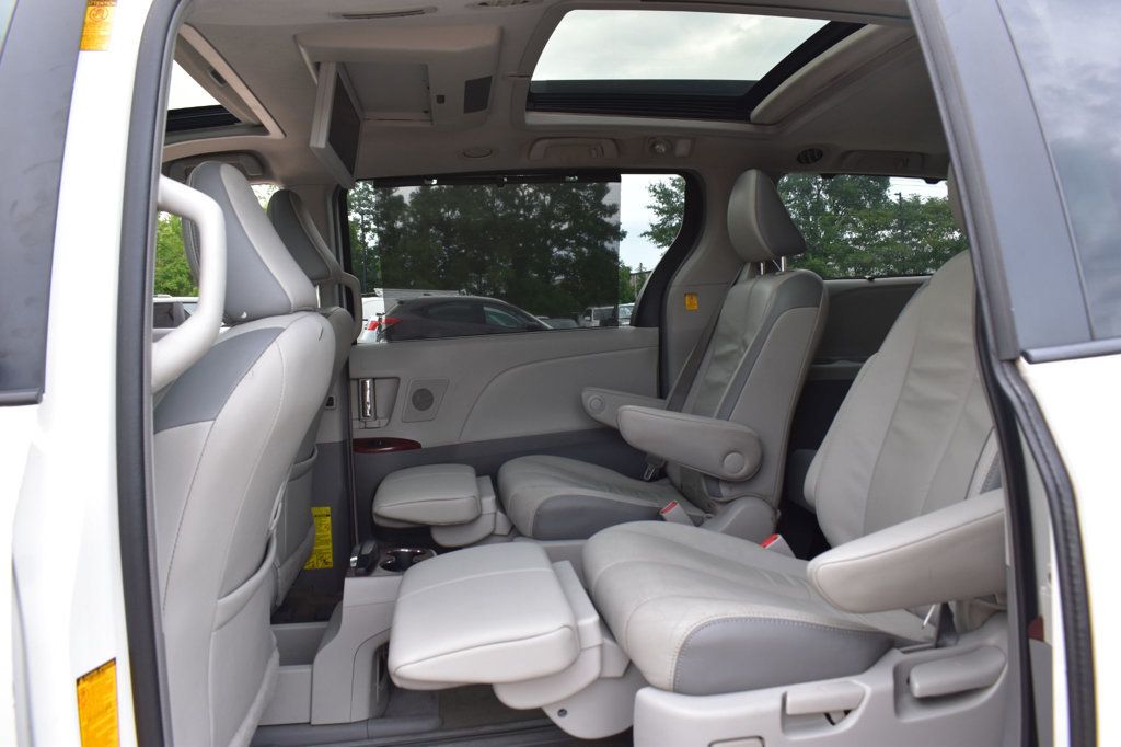 2013 Toyota Sienna  - 23078708 - 60
