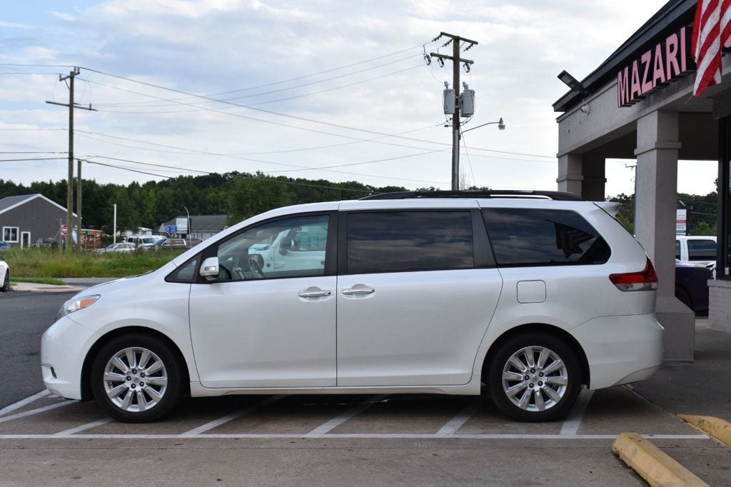 2013 Toyota Sienna  - 23078708 - 6