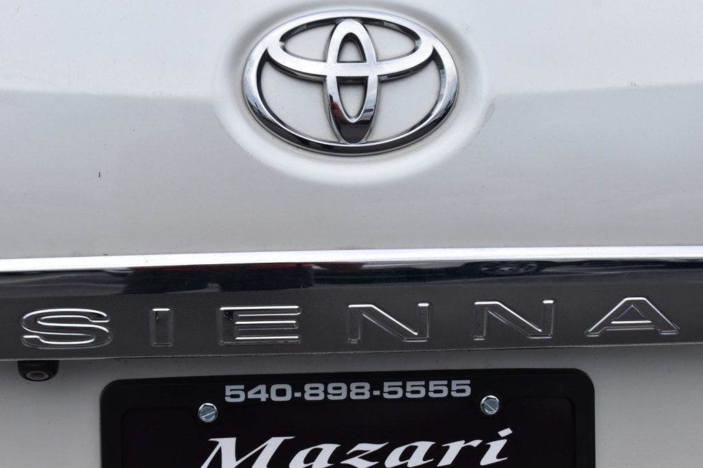 2013 Toyota Sienna  - 23078708 - 74