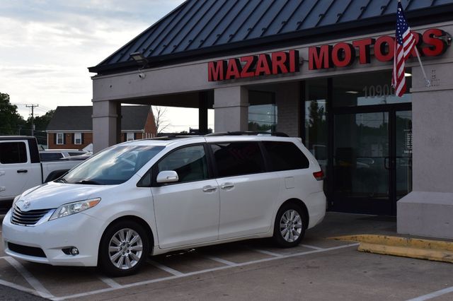 2013 Toyota Sienna  - 23078708 - 7