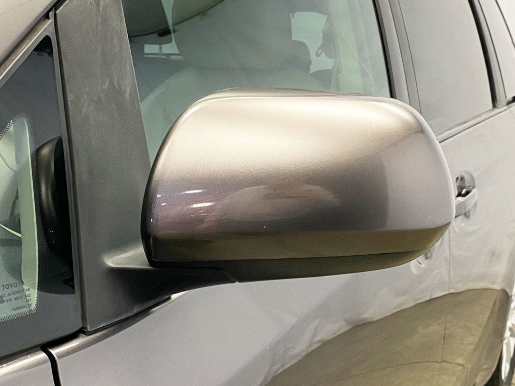 2013 Toyota Sienna  - 22942347 - 12