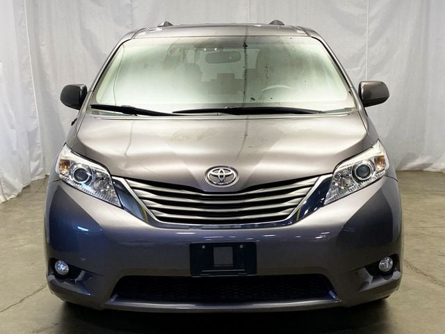 2013 Toyota Sienna  - 22942347 - 4