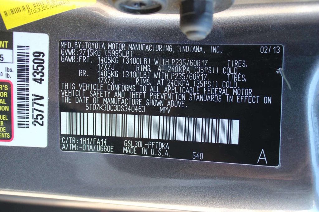 2013 Toyota Sienna 5dr 7-Passenger Van V6 L FWD - 22928596 - 24