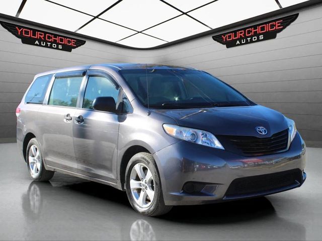 2013 Toyota Sienna 5dr 7-Passenger Van V6 L FWD - 22928596 - 2