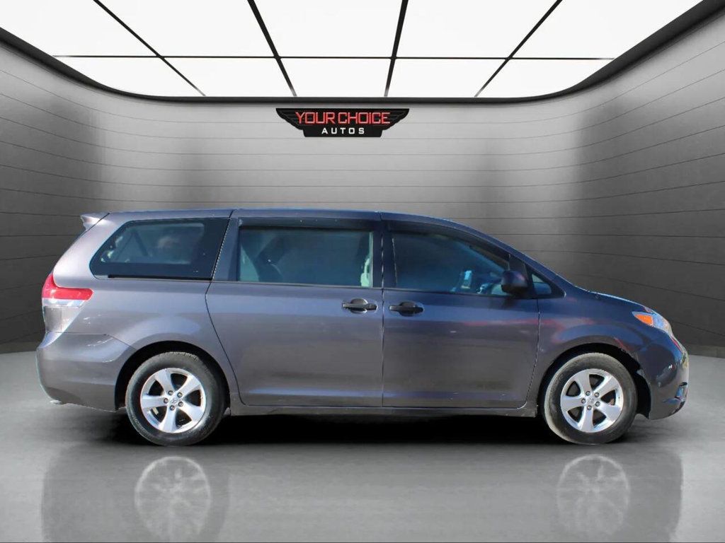 2013 Toyota Sienna 5dr 7-Passenger Van V6 L FWD - 22928596 - 3