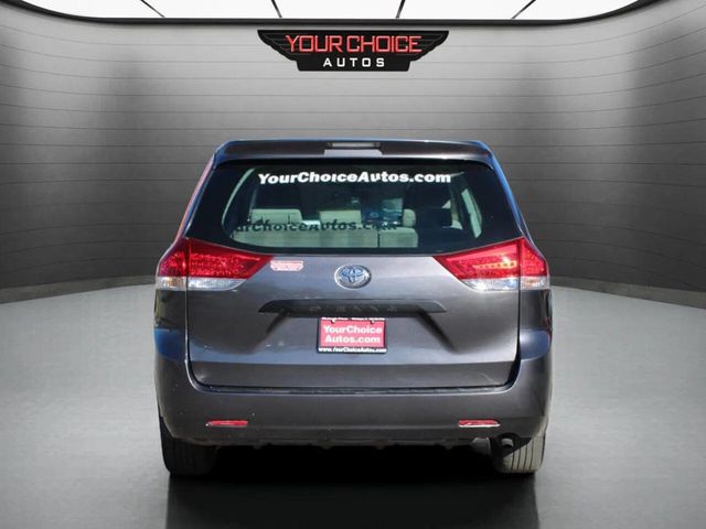 2013 Toyota Sienna 5dr 7-Passenger Van V6 L FWD - 22928596 - 5
