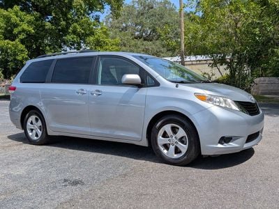 2013 Toyota Sienna - 5TDKK3DC0DS403018
