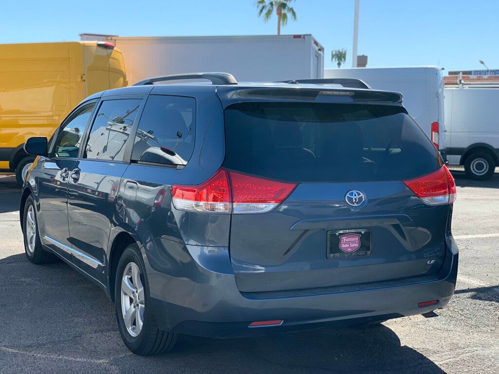 2013 Toyota Sienna 5dr 8-Passenger Van V6 LE FWD - 22922370 - 12