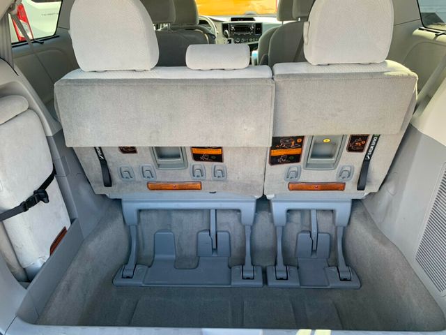 2013 Toyota Sienna 5dr 8-Passenger Van V6 LE FWD - 22922370 - 2