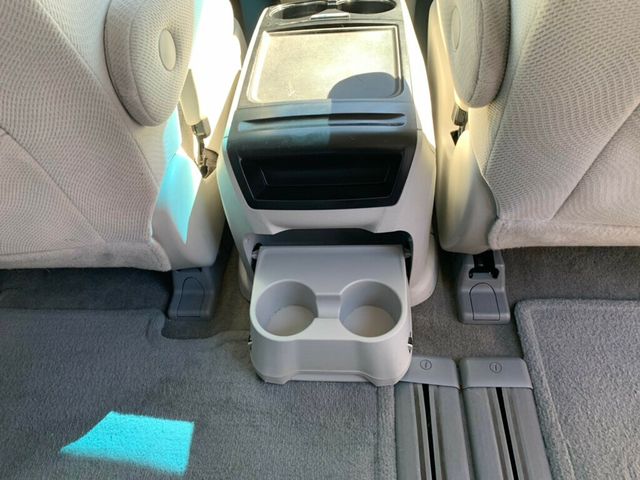 2013 Toyota Sienna 5dr 8-Passenger Van V6 LE FWD - 22922370 - 31