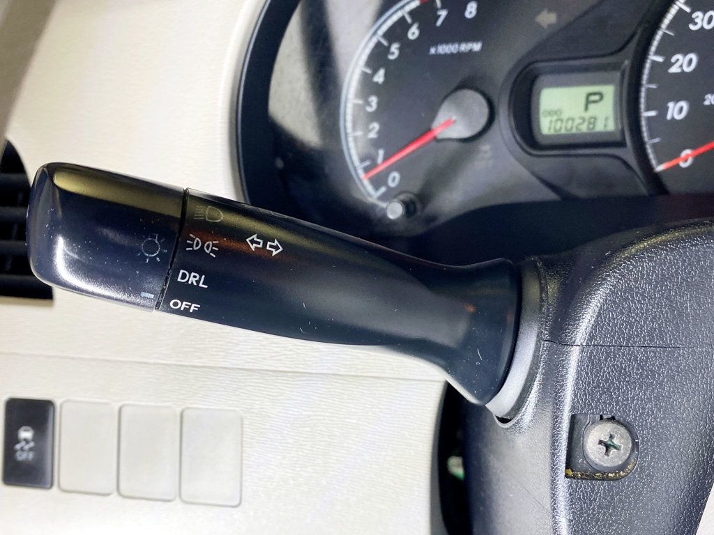 2013 Toyota Sienna LE photo 24