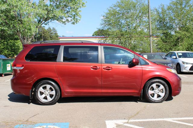 2013 Toyota Sienna