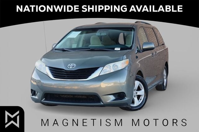2013 Toyota Sienna 5dr 8-Passenger Van V6 LE FWD - 22969341 - 0