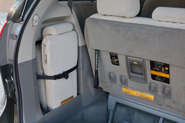 2013 Toyota Sienna 5dr 8-Passenger Van V6 LE FWD - 22969341 - 11