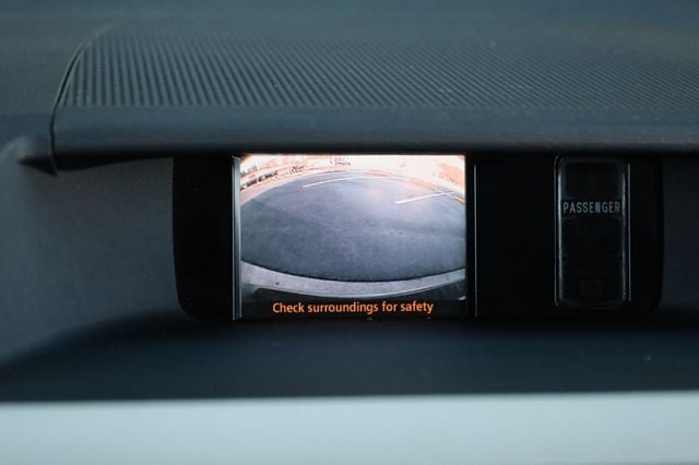 2013 Toyota Sienna 5dr 8-Passenger Van V6 LE FWD - 22969341 - 32