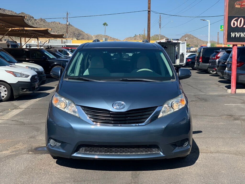 2013 Toyota Sienna 5dr 8-Passenger Van V6 LE FWD w/ Bk cam, Navi - 22631159 - 2