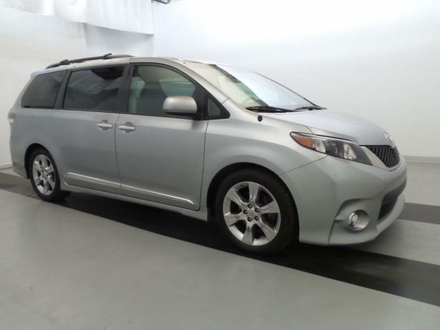 2013 Toyota Sienna 5dr 8-Passenger Van V6 SE FWD - 15400191 - 3