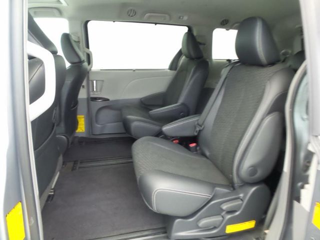 2013 Toyota Sienna 5dr 8-Passenger Van V6 SE FWD - 15400191 - 5