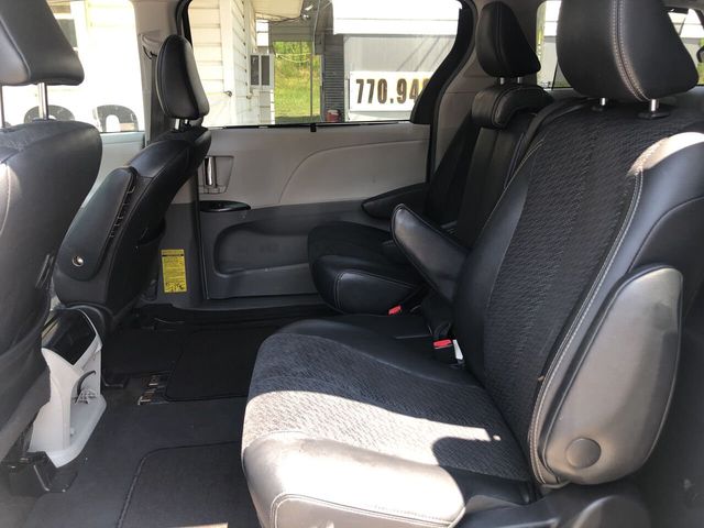 2013 Toyota Sienna 5dr 8-Passenger Van V6 SE FWD - 22040234 - 9