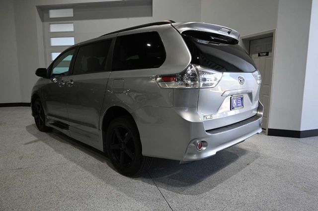 2013 Toyota Sienna 5dr 8-Passenger Van V6 SE FWD - 23042943 - 7